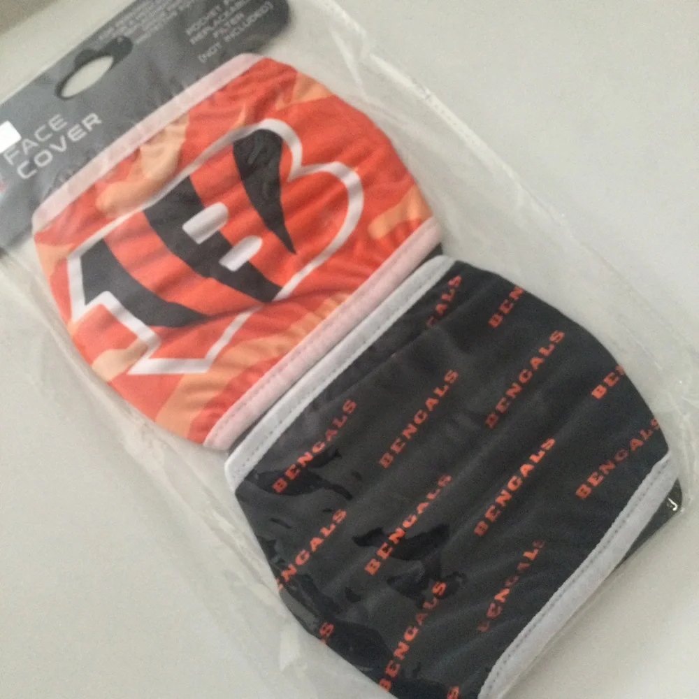 FOCO NFL CINCINNATI BENGALS CLUTCH 2 pack FACE MASKS  UNISEX ADULT NWT